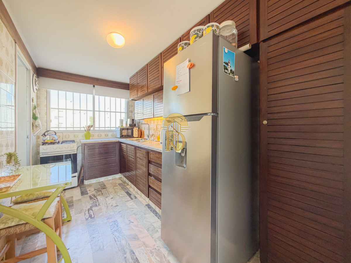 Apartamento en Península, 3 dormitorios -id-769-11