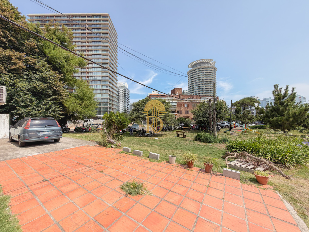 Oportunidad, Dúplex en Punta del Este, 4 dormitorios -id-874-1