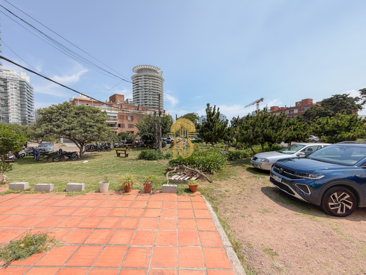 Oportunidad, Dúplex en Punta del Este, 4 dormitorios -id-874-2