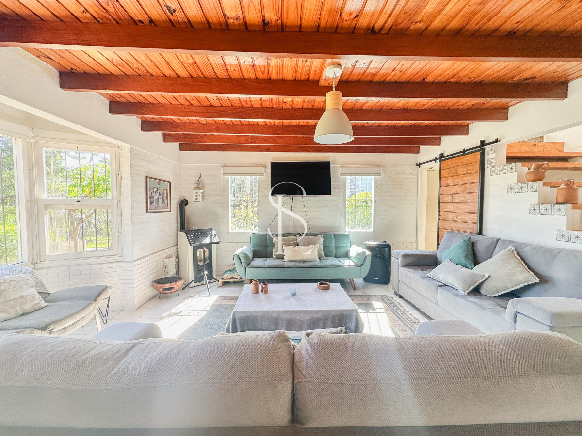 Casa ID.271 - Casa en Rincón del Indio, 3 dormitorios y piscina climatizada