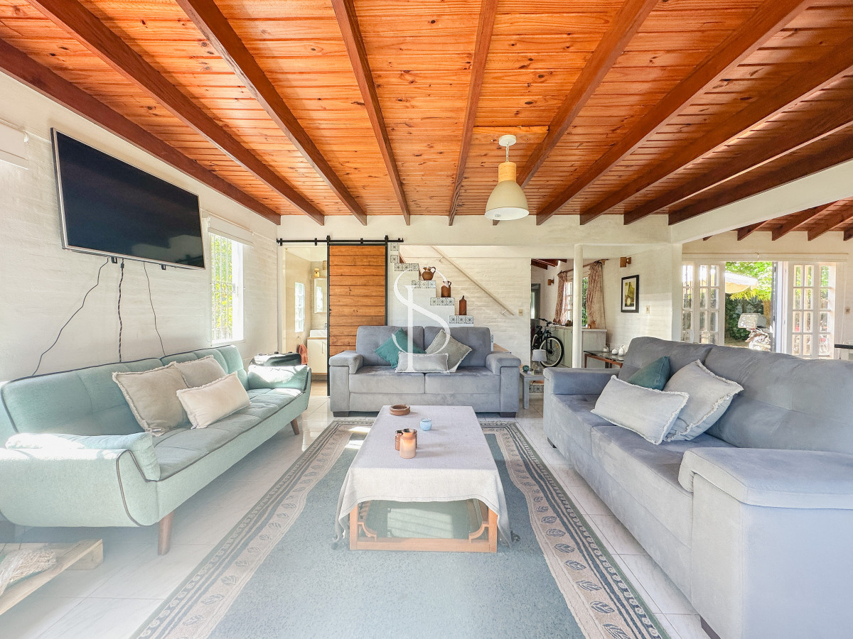 Casa ID.271 - Casa en Rincón del Indio, 3 dormitorios y piscina climatizada