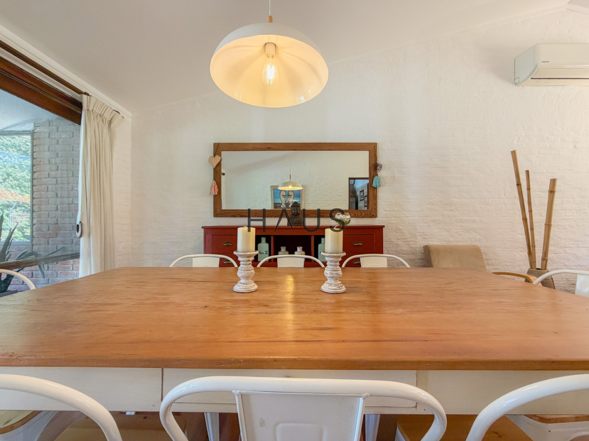 Casa ID.768 - Casa en Pinares, 4 dormitorios y piscina climatizada