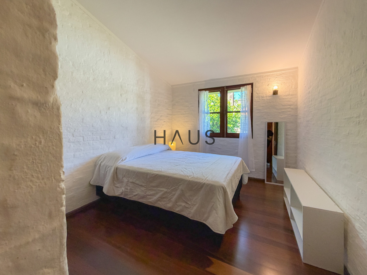 Casa ID.768 - Casa en Pinares, 4 dormitorios y piscina climatizada