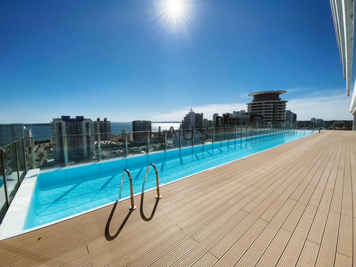 Apartamento ID.1150 - Piso alto en Brava, 2 dormitorios en suite