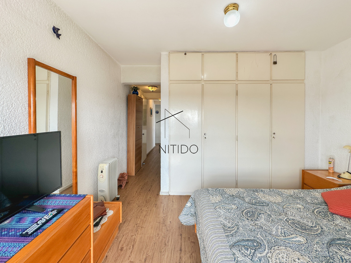 Apartamento ID.134 - Apartamento en Roosevelt, piso alto de 2 dormitorios