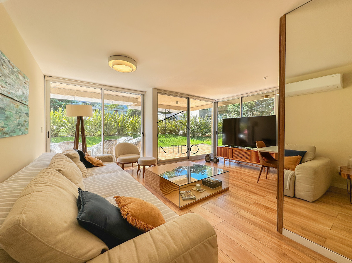 Apartamento ID.125 - Apartamento en Mansa, 3 dormitorios, patio y parrillero