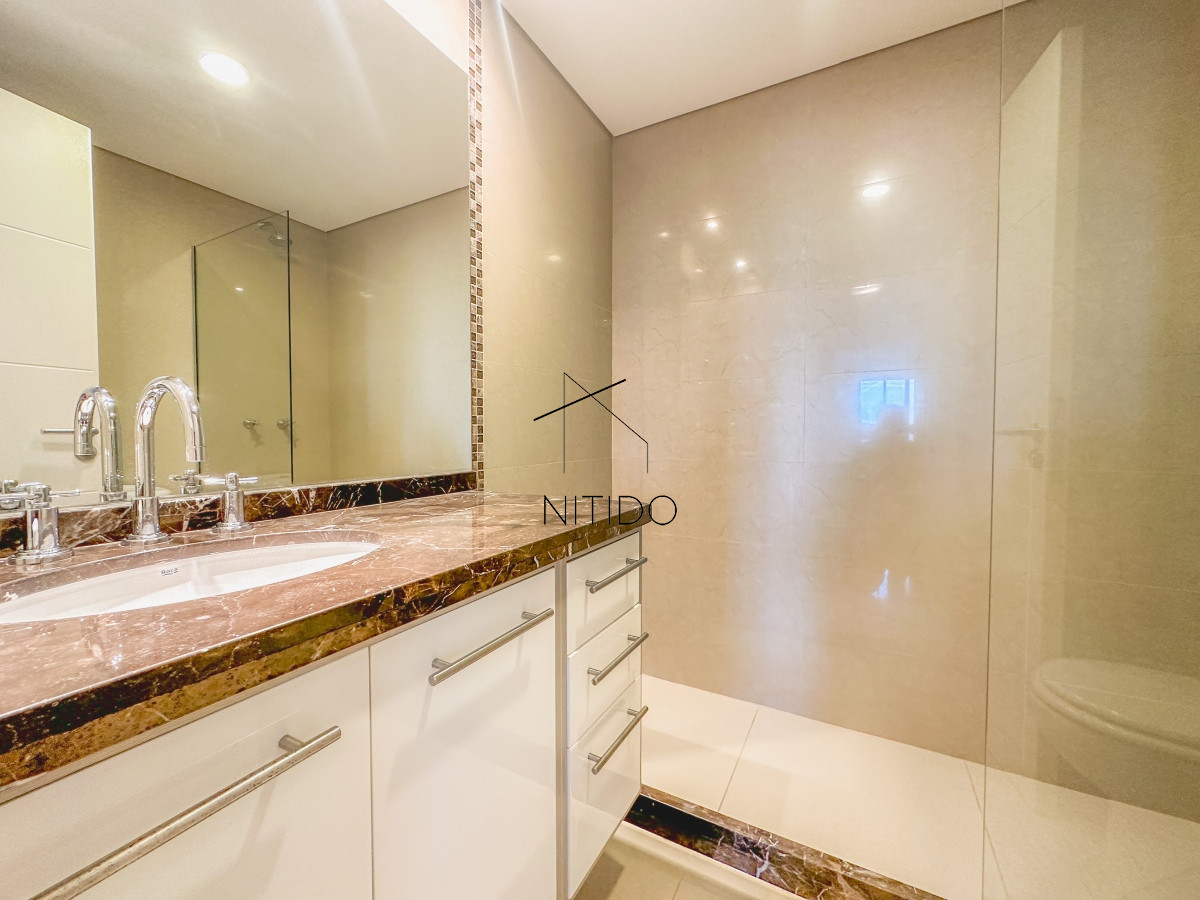 Apartamento ID.118 - Apartamento de 3 suites más dependencia en Mansa