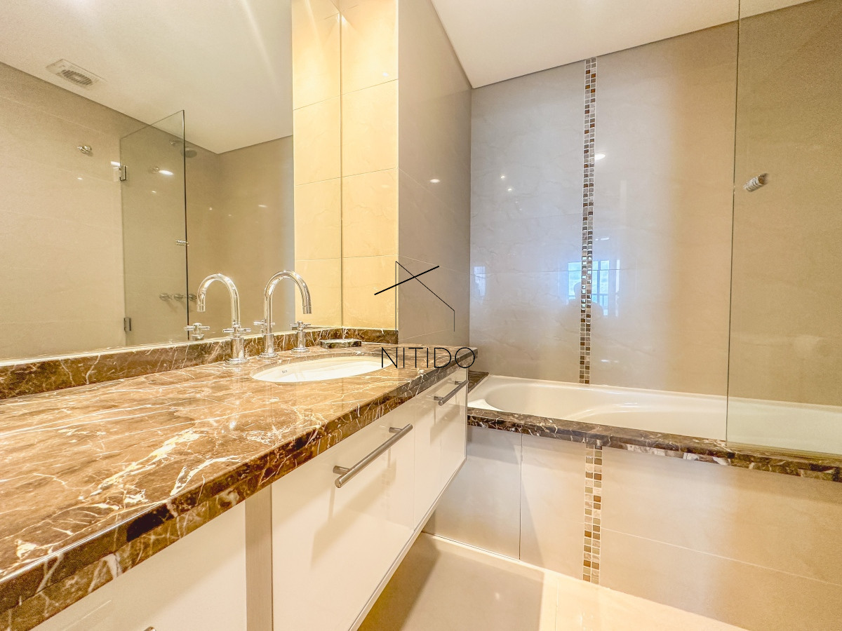 Apartamento ID.118 - Apartamento de 3 suites más dependencia en Mansa