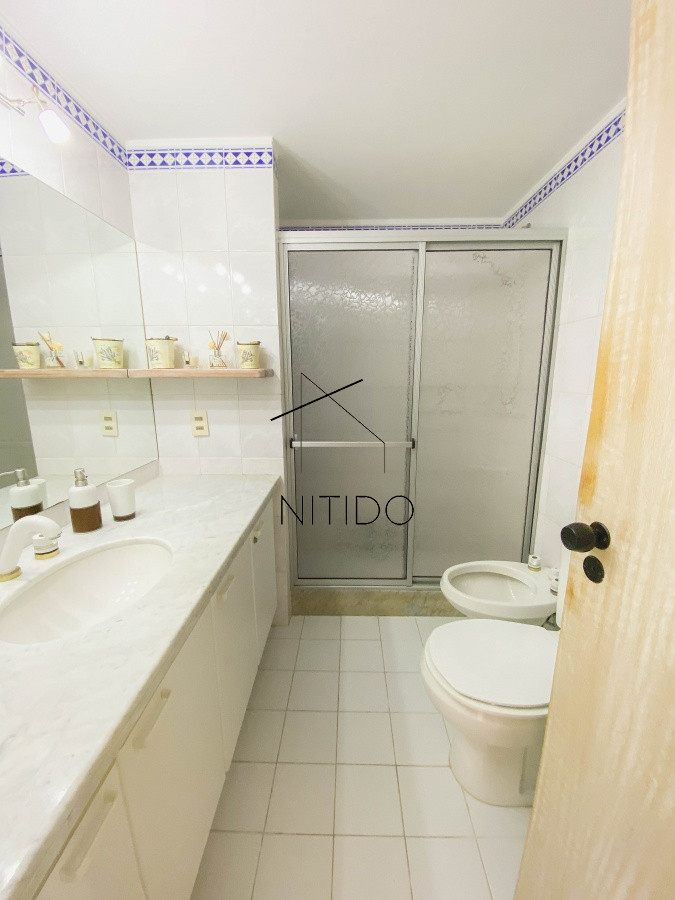 Apartamento ID.279 - Mansa, apartamento en primera linea de 3 dormitorios mas dependencia