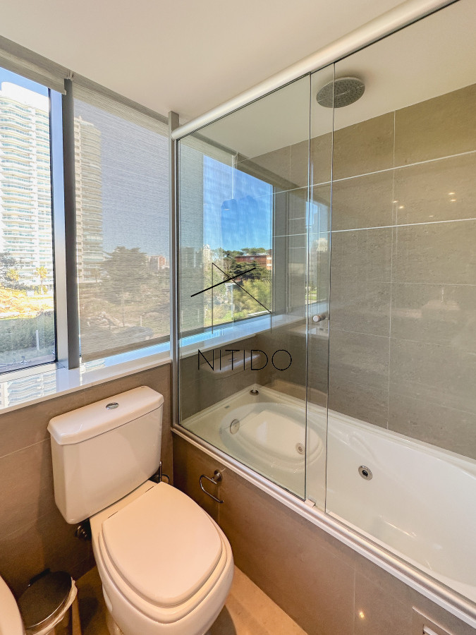 Apartamento ID.132 - Apartamento en Mansa, 3 suites más toilette