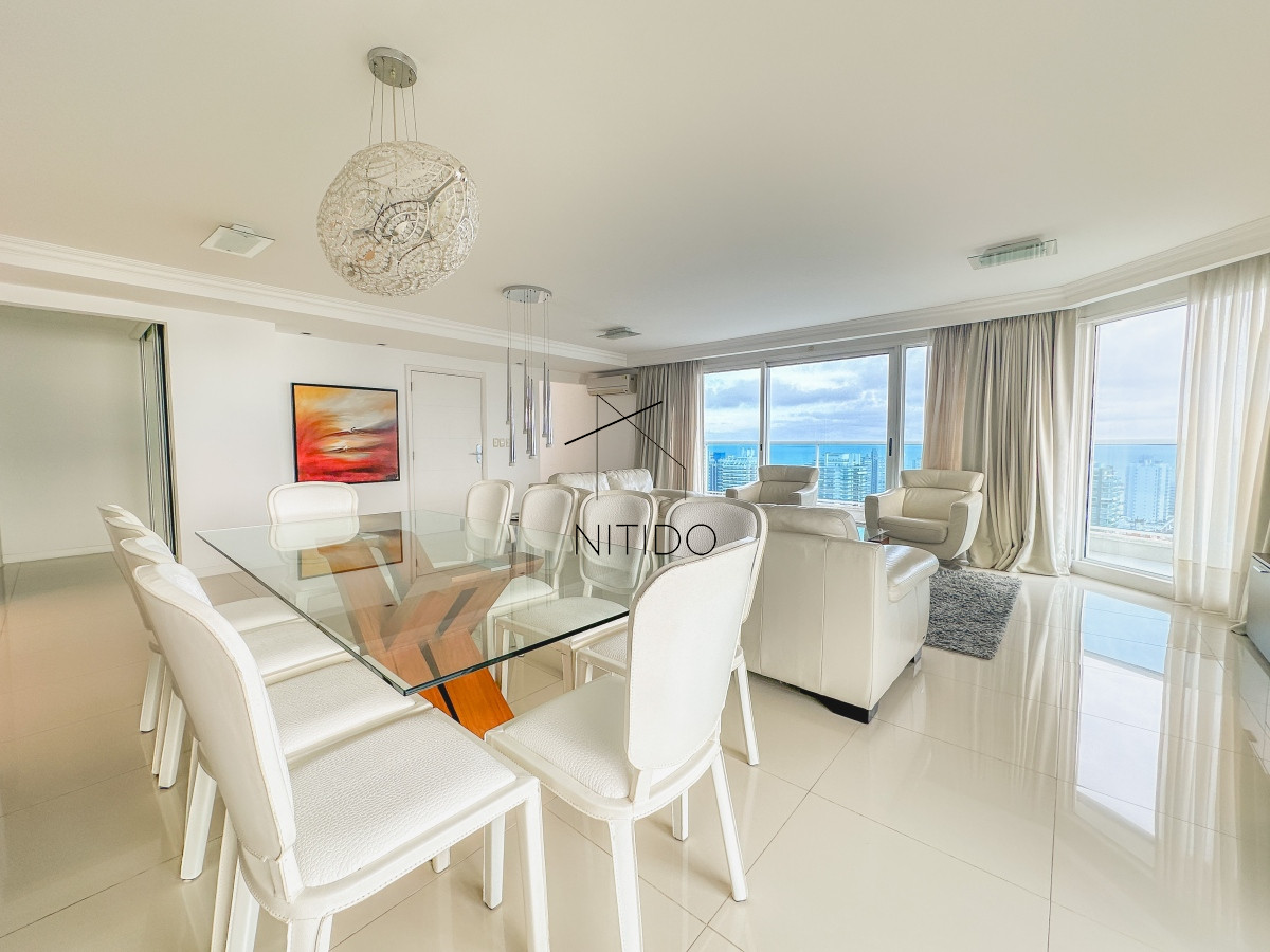Apartamento ID.118 - Apartamento de 3 suites más dependencia en Mansa