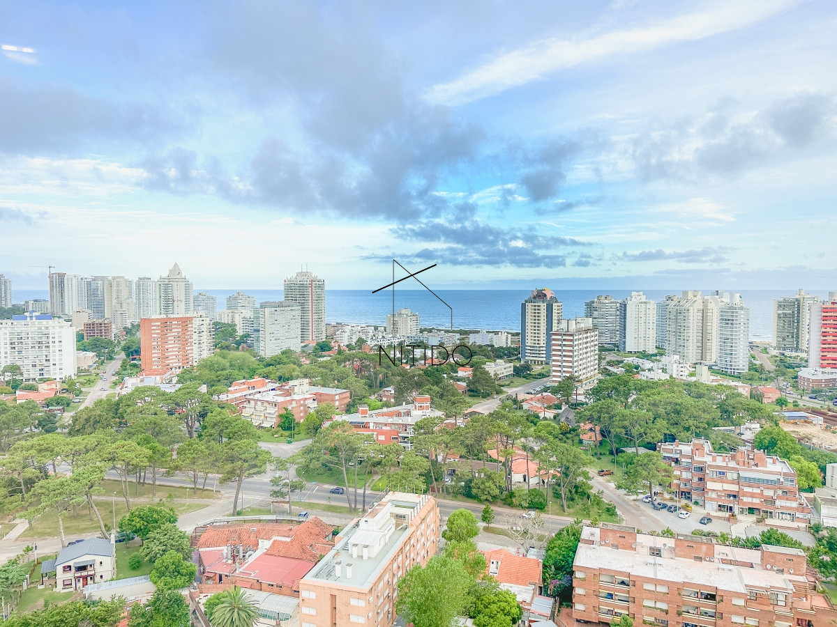 Apartamento ID.118 - Apartamento de 3 suites más dependencia en Mansa