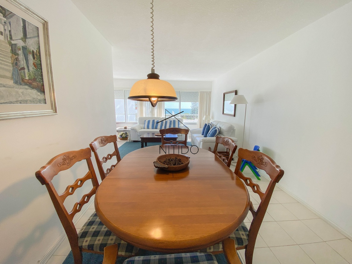 Apartamento ID.279 - Mansa, apartamento en primera linea de 3 dormitorios mas dependencia