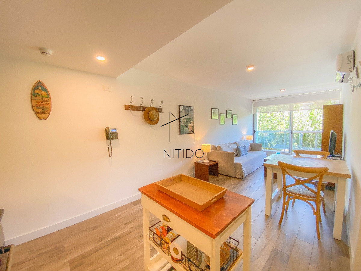 Apartamento ID.105 - Puerto, 1 dormitorio con servicios 