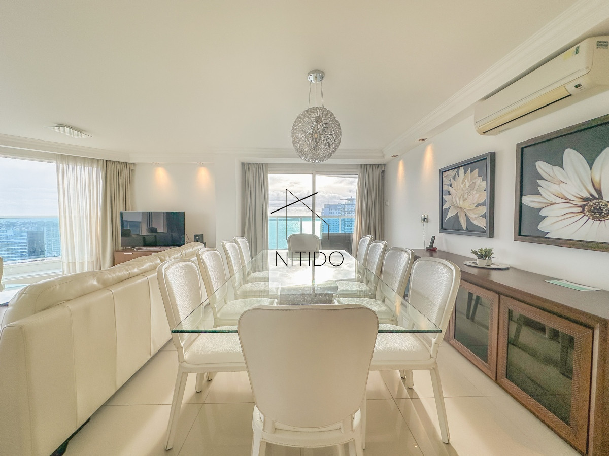 Apartamento ID.118 - Apartamento de 3 suites más dependencia en Mansa
