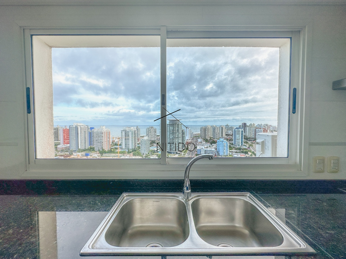 Apartamento ID.118 - Apartamento de 3 suites más dependencia en Mansa