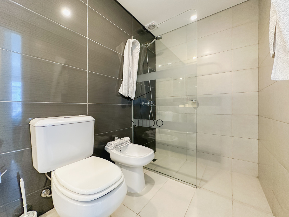 Apartamento ID.108 - Oportunidad en playa brava, apartamento de dos dormitorios con servicios