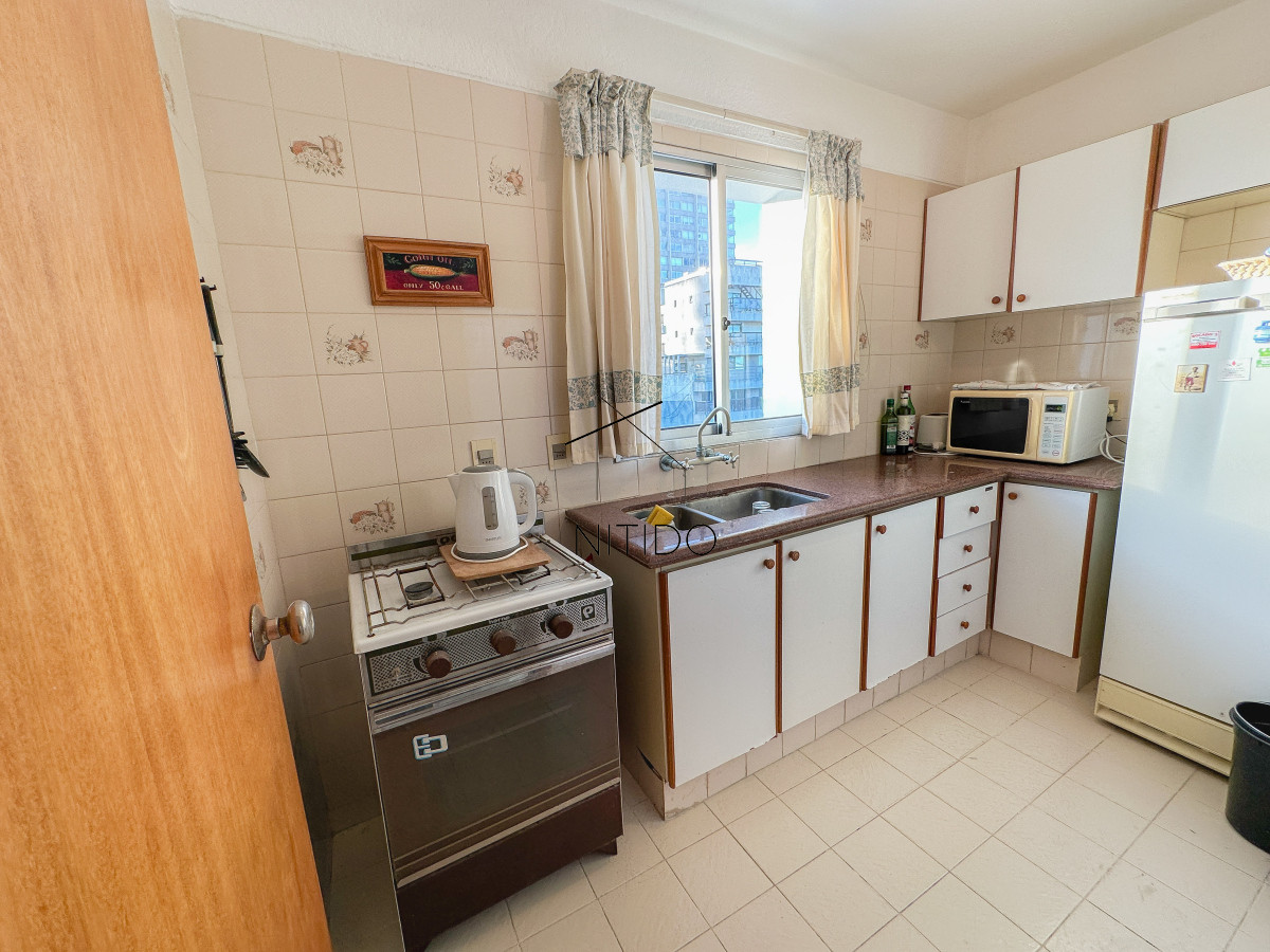Apartamento ID.127 - Peninsula, apartamento en venta de dos dormitorios con garage
