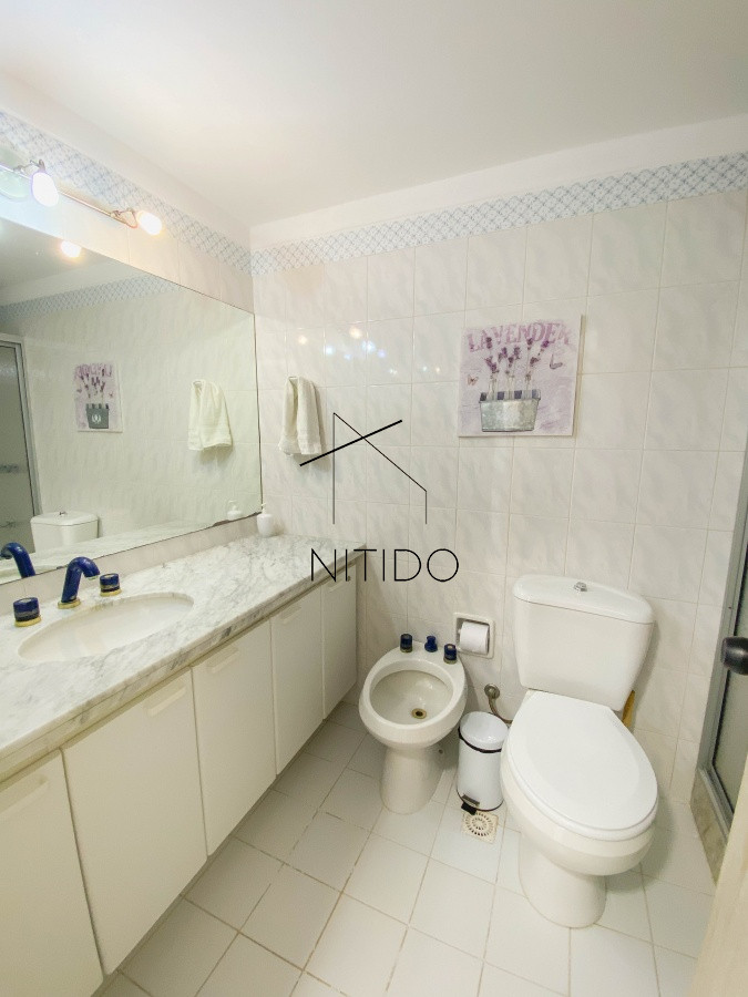 Apartamento ID.279 - Mansa, apartamento en primera linea de 3 dormitorios mas dependencia