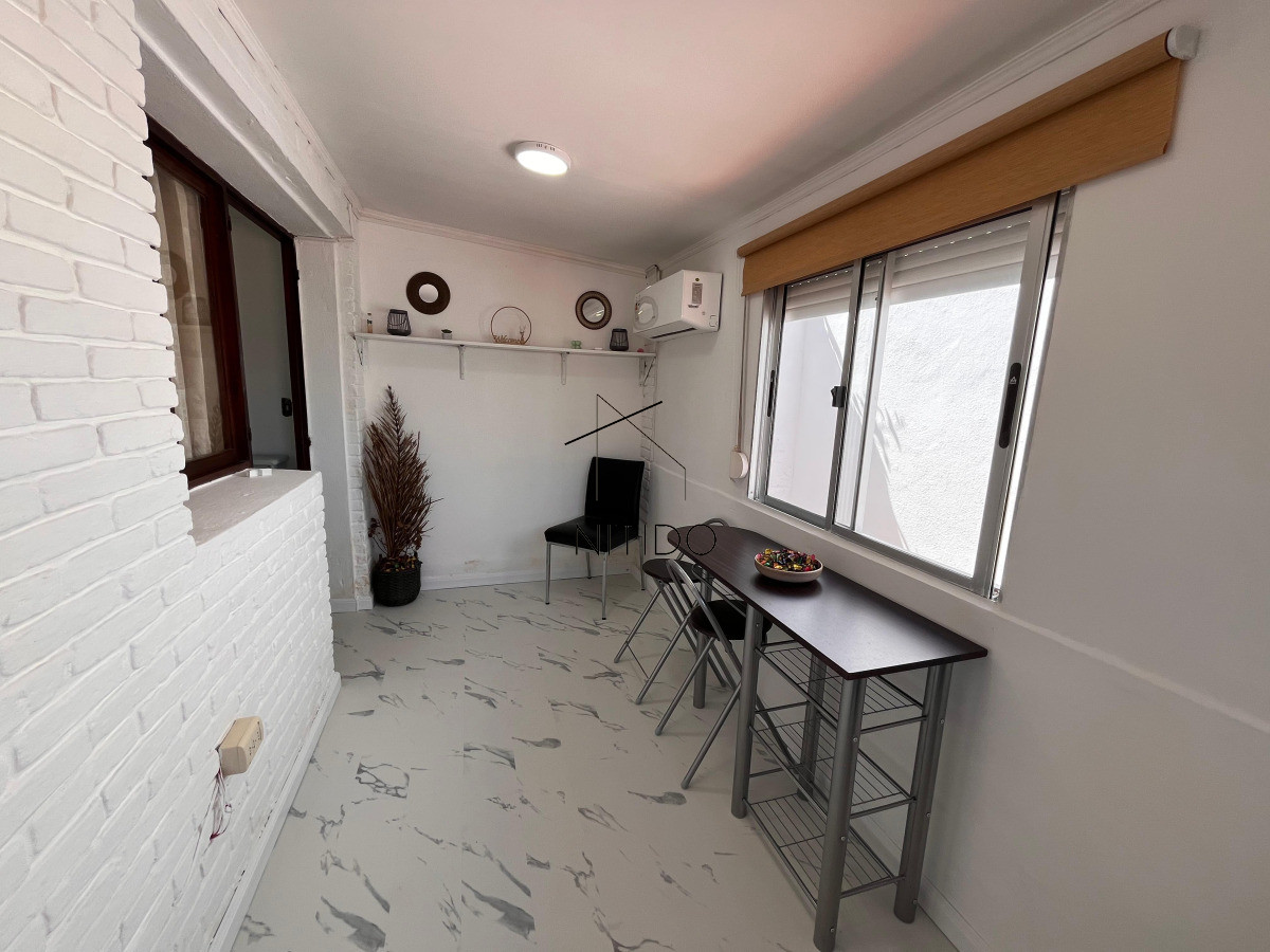 Casa ID.250 - Casa en Mansa, 3 dormitorios mas dependencia y piscina