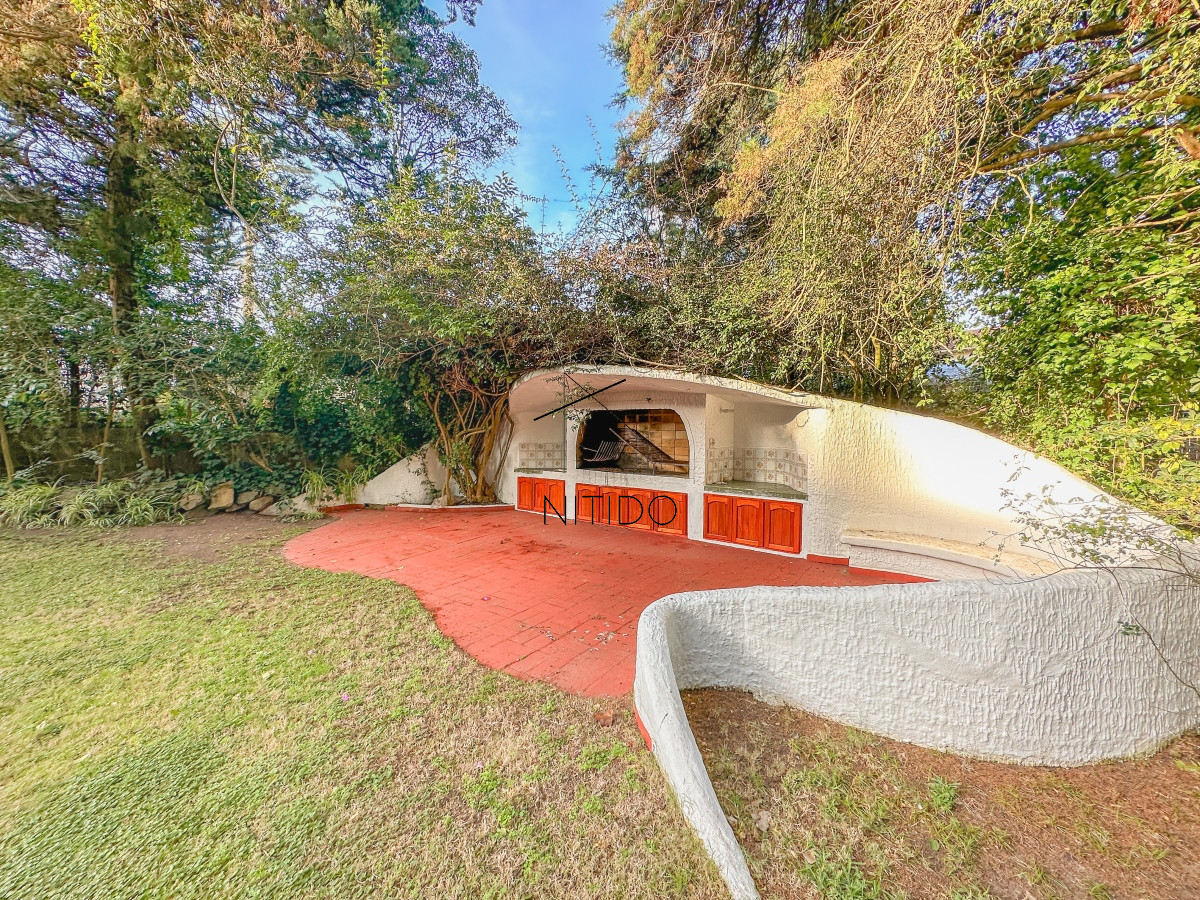 Casa ID.99 - Hermosa casa en Lugano, 4 dormitorios más dependencia