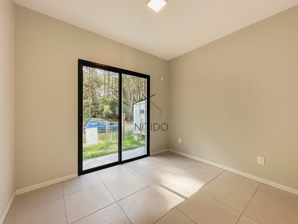Casa ID.98 - Oportunidad en Parque Burnett, casa de 3 dormitorios y 3 baños