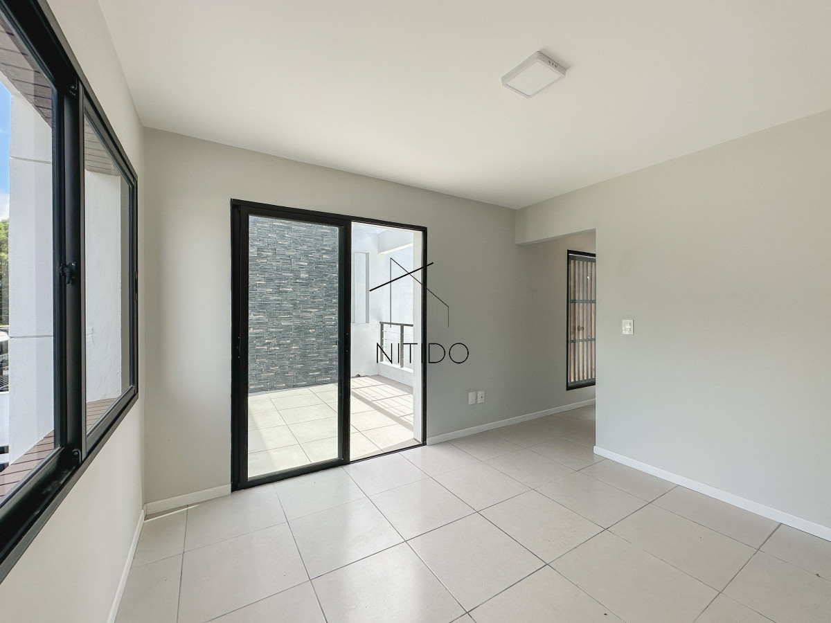 Casa ID.98 - Oportunidad en Parque Burnett, casa de 3 dormitorios y 3 baños