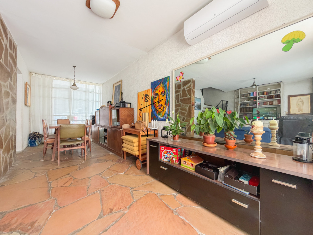 Casa ID.629 - Dúplex en Av Italia - Punta del Este, 4 dormitorios