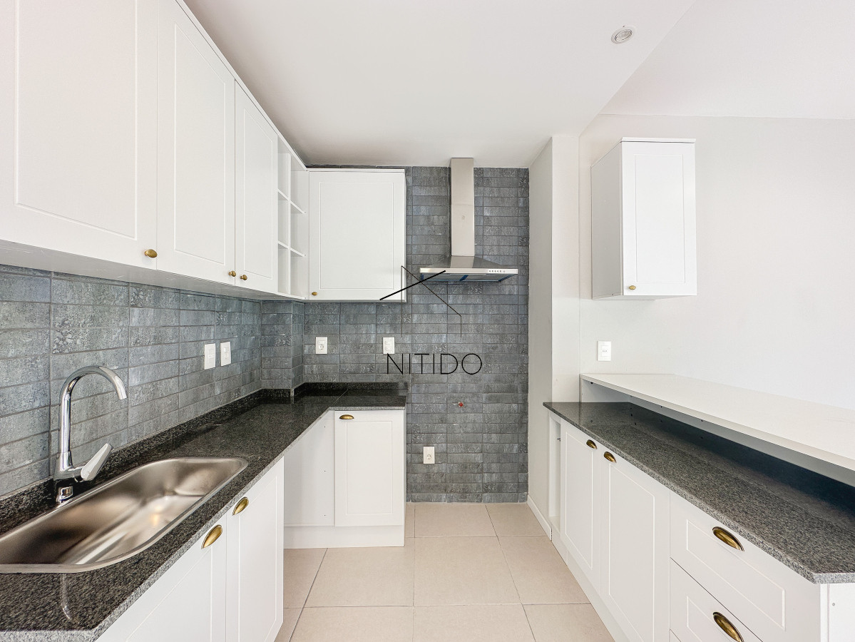 Casa ID.98 - Oportunidad en Parque Burnett, casa de 3 dormitorios y 3 baños