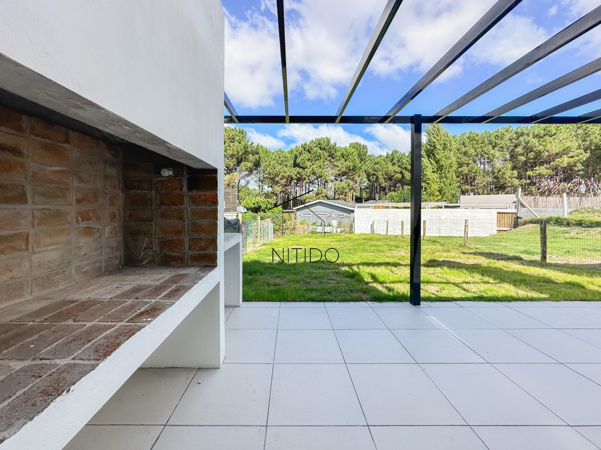 Casa ID.98 - Oportunidad en Parque Burnett, casa de 3 dormitorios y 3 baños