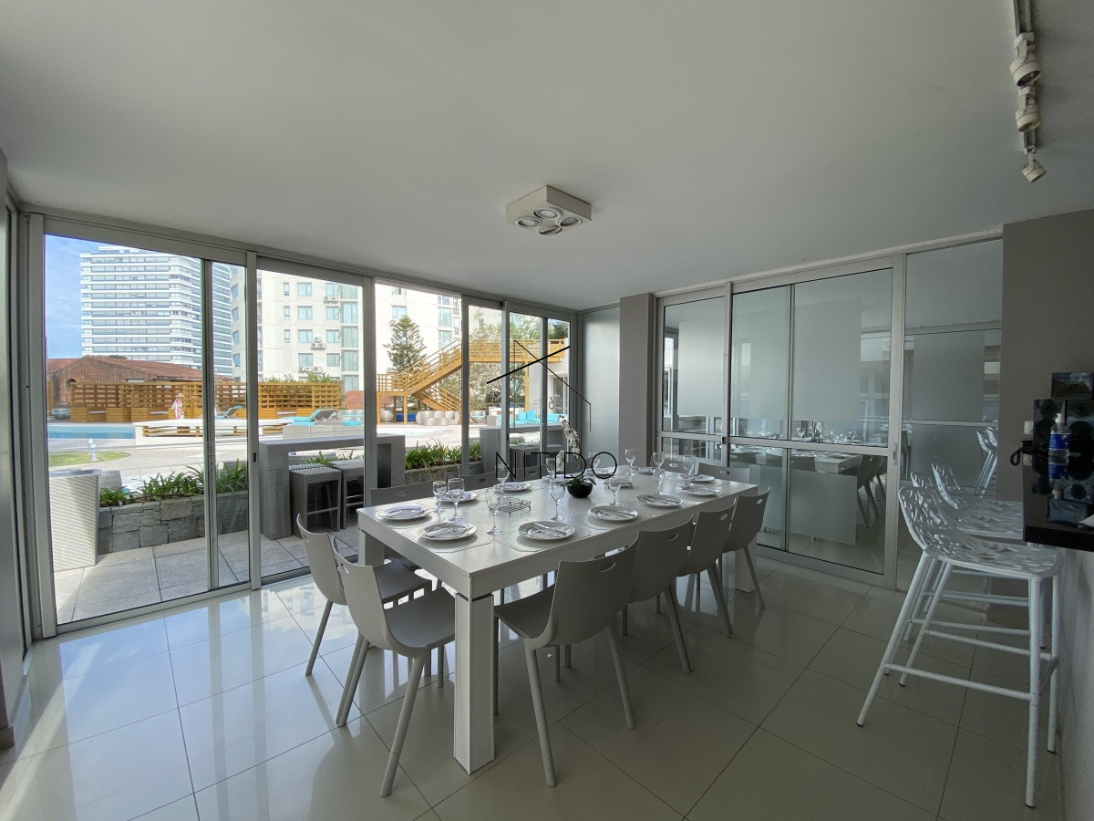 Apartamento ID.108 - Oportunidad en playa brava, apartamento de dos dormitorios con servicios