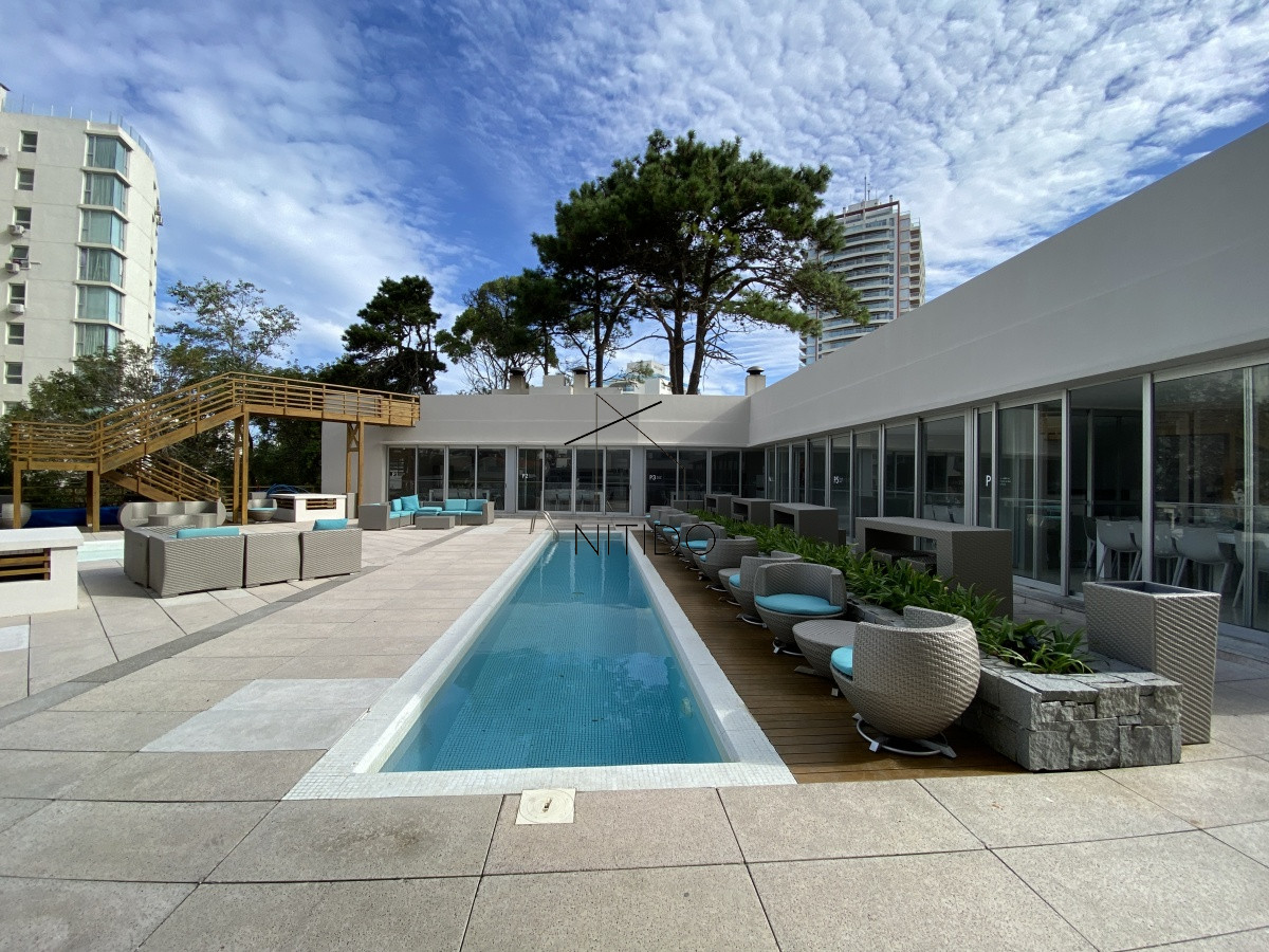 Apartamento ID.108 - Oportunidad en playa brava, apartamento de dos dormitorios con servicios