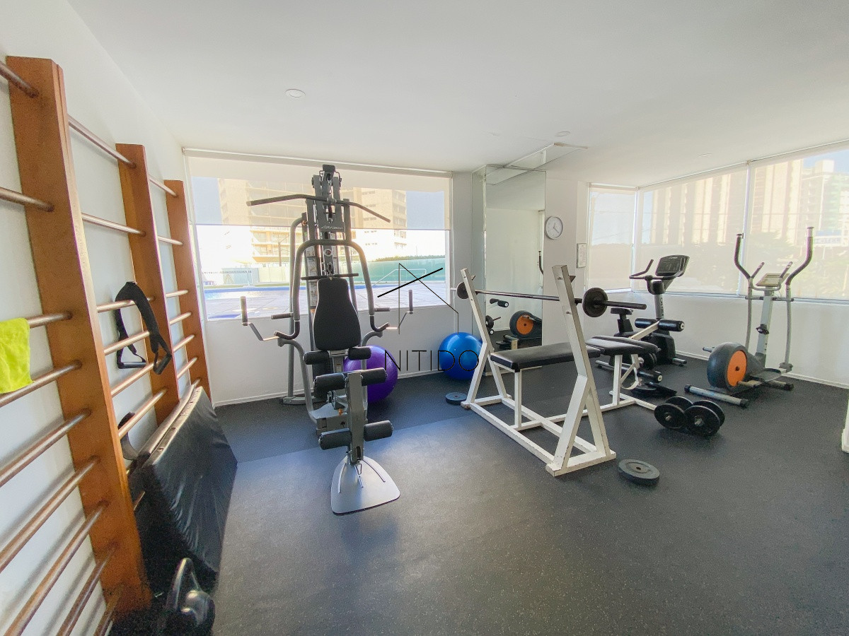 Apartamento ID.129 - Apartamento en Brava, piso alto, 2 dormitorios más dependencia