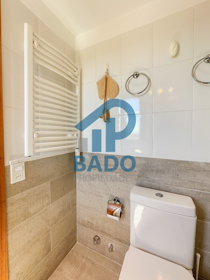 Apartamento ID.58 - Apartamento en Roosevelt, piso alto, 2 dormitorios más dependencia