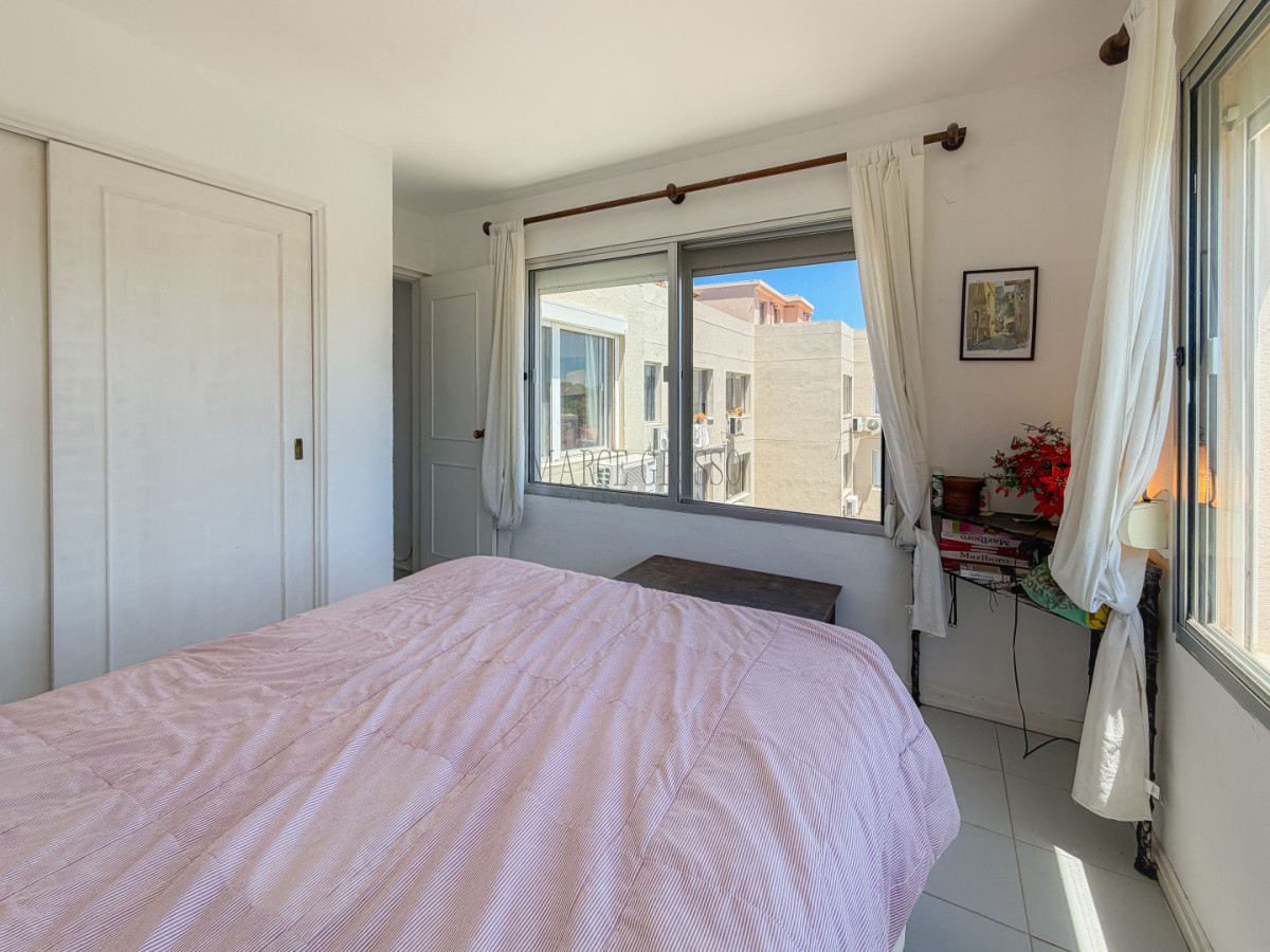 Apartamento ID.7 - Apartamento en Pinares, 1 dormitorio y piscina