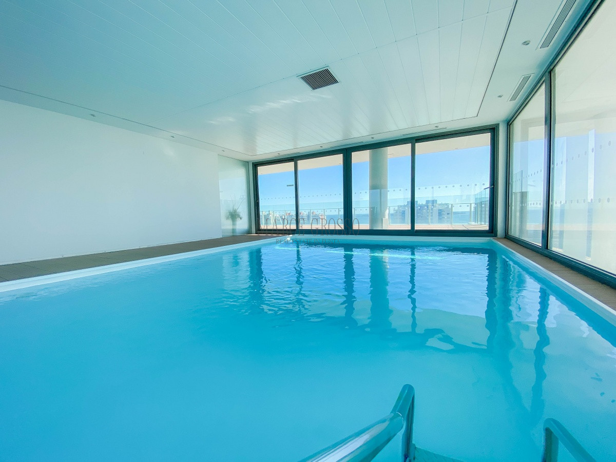 Apartamento ID.102 - Piso alto en Brava, 2 dormitorios en suite