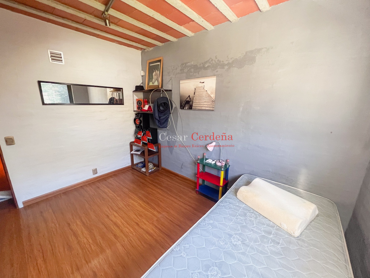 Casa ID.1894 - VENTA - Casa en Barrio Córdoba, 5 dormitorios