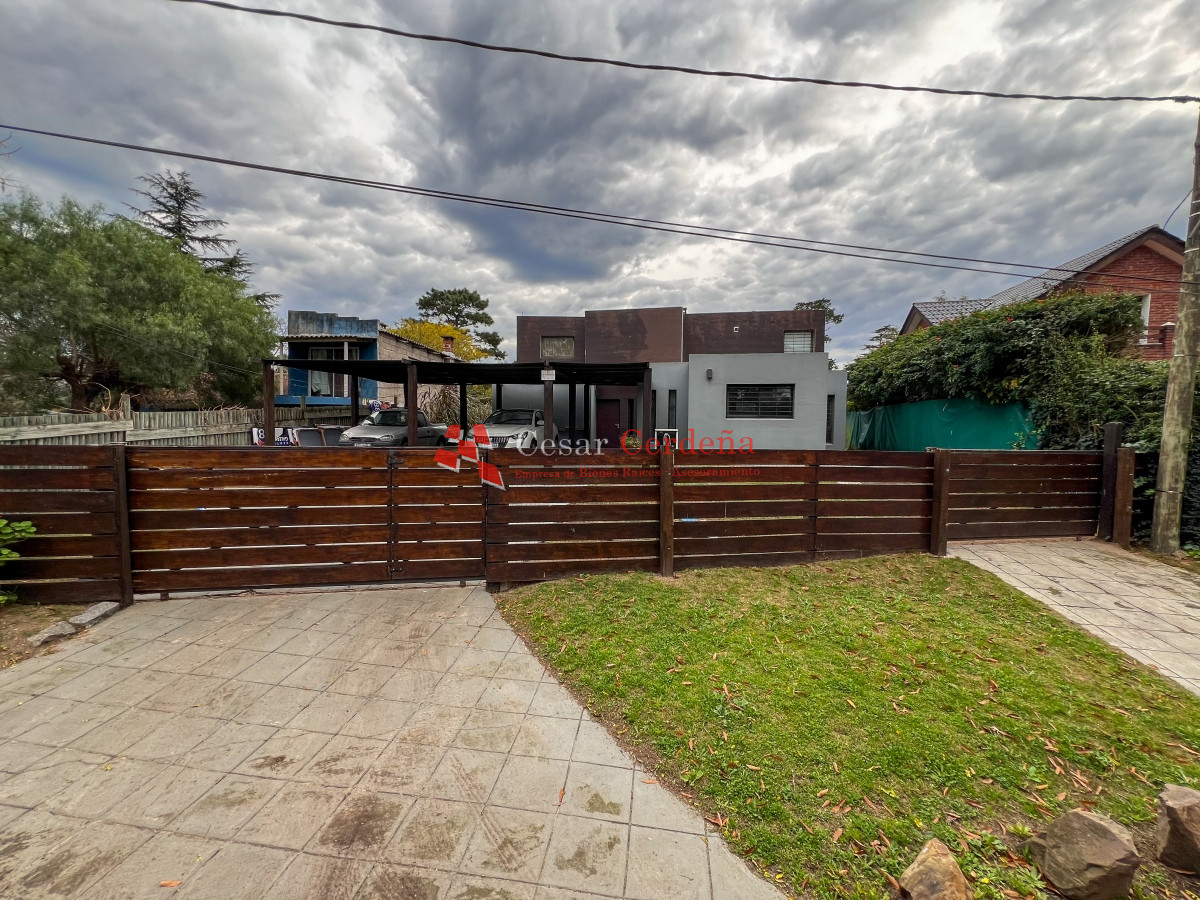 Casa ID.1894 - VENTA - Casa en Barrio Córdoba, 5 dormitorios