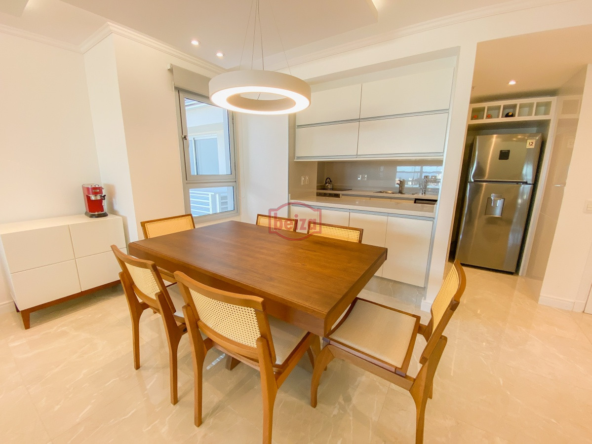 Apartamento ID.165450/Apartamento-de-4-dormitorios - Pent House en Mansa, 3 dormitorios y parrillero