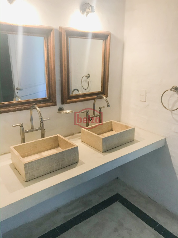 Casa ID.164852/Exclusiva-CASA--CHACRA-de-1.8-hectáreas.- - Casa en La Barra