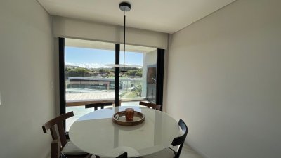 Apartamento 4 suites. Manantiales - LAT5318A