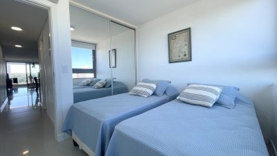 Apartamento en venta a 150 mts del Mar, en playa Brava ! - LAT5179A