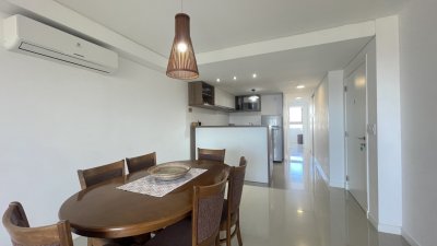 Apartamento en venta a 150 mts del Mar, en playa Brava ! - LAT5179A