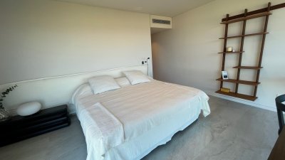 Apartamento 4 suites. Manantiales - LAT5318A