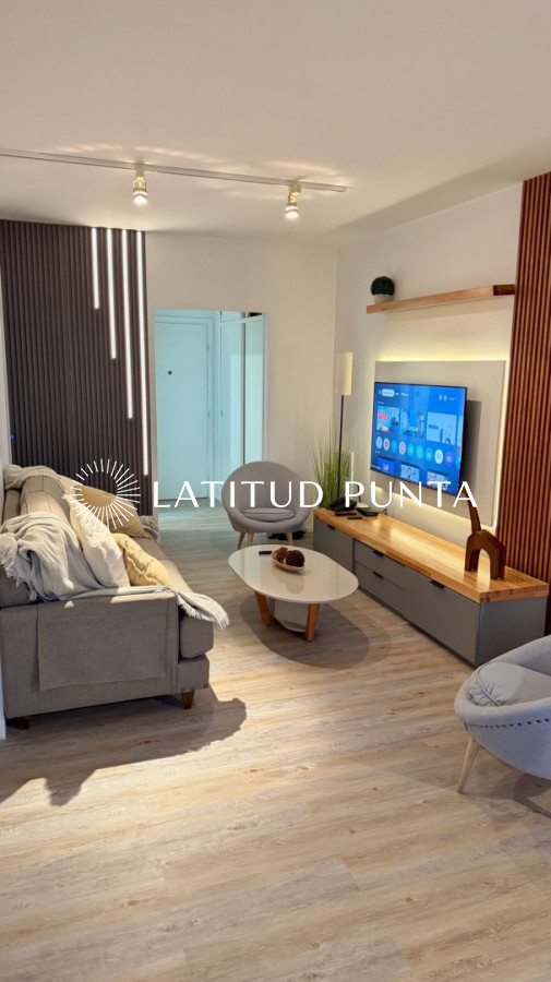 Apartamento en Mansa, orientación Brava, 1 dormitorio y medio - LAT6276A