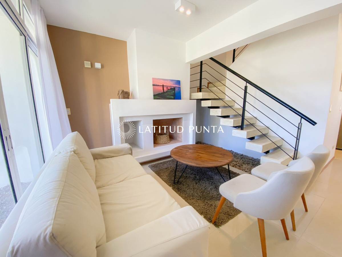 Dúplex en Manantiales, 3 dormitorios - LAT2865A