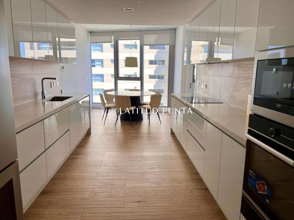 Brava - GoPunta - Portal Inmobiliario de Punta del Este - Maldonado