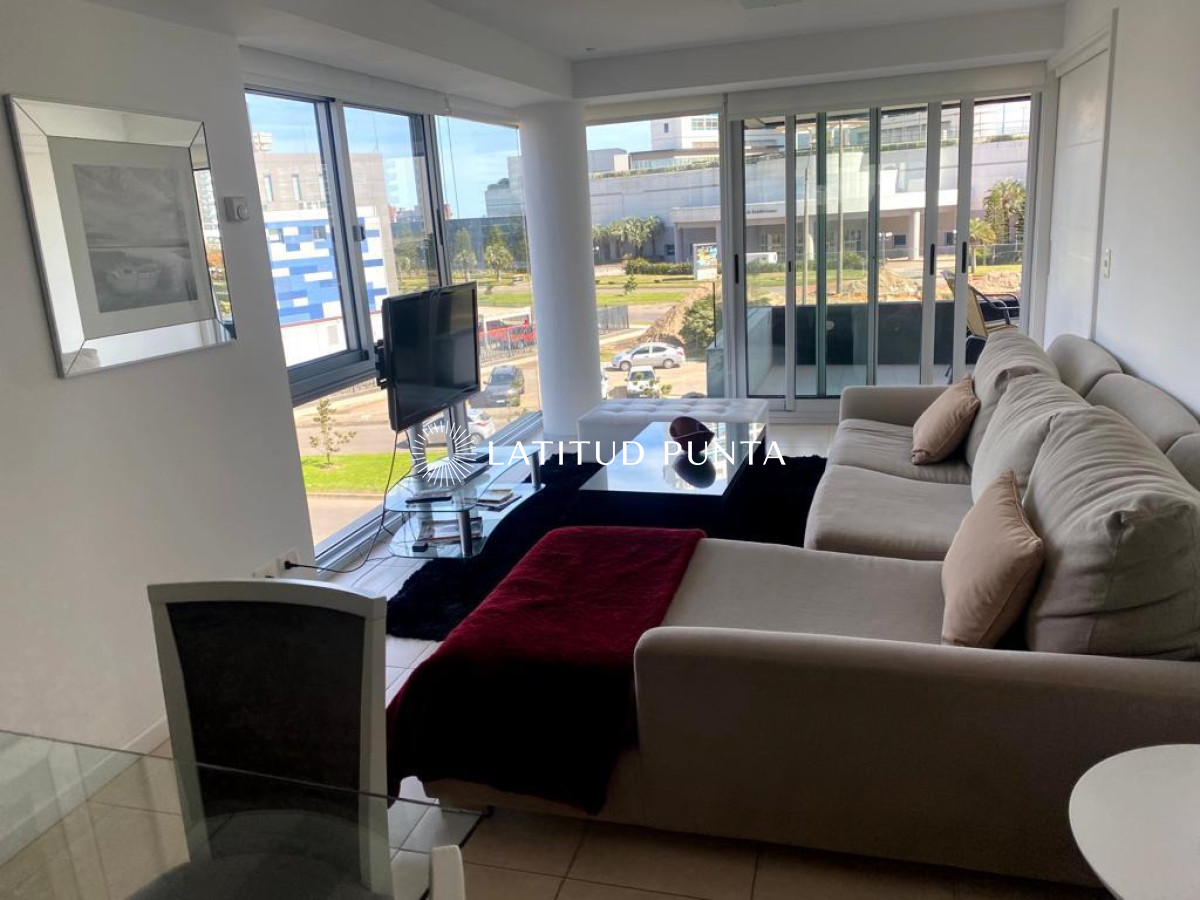 Apartamento en Mansa, 3 dormitorios - LAT5461A