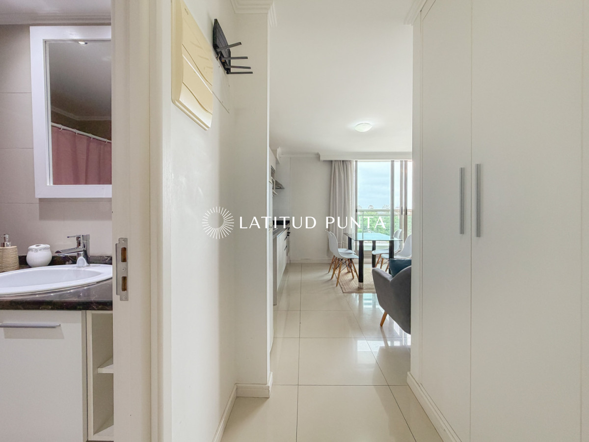 Monoambiente en Place Lafayette, Roosevelt - LAT5244A