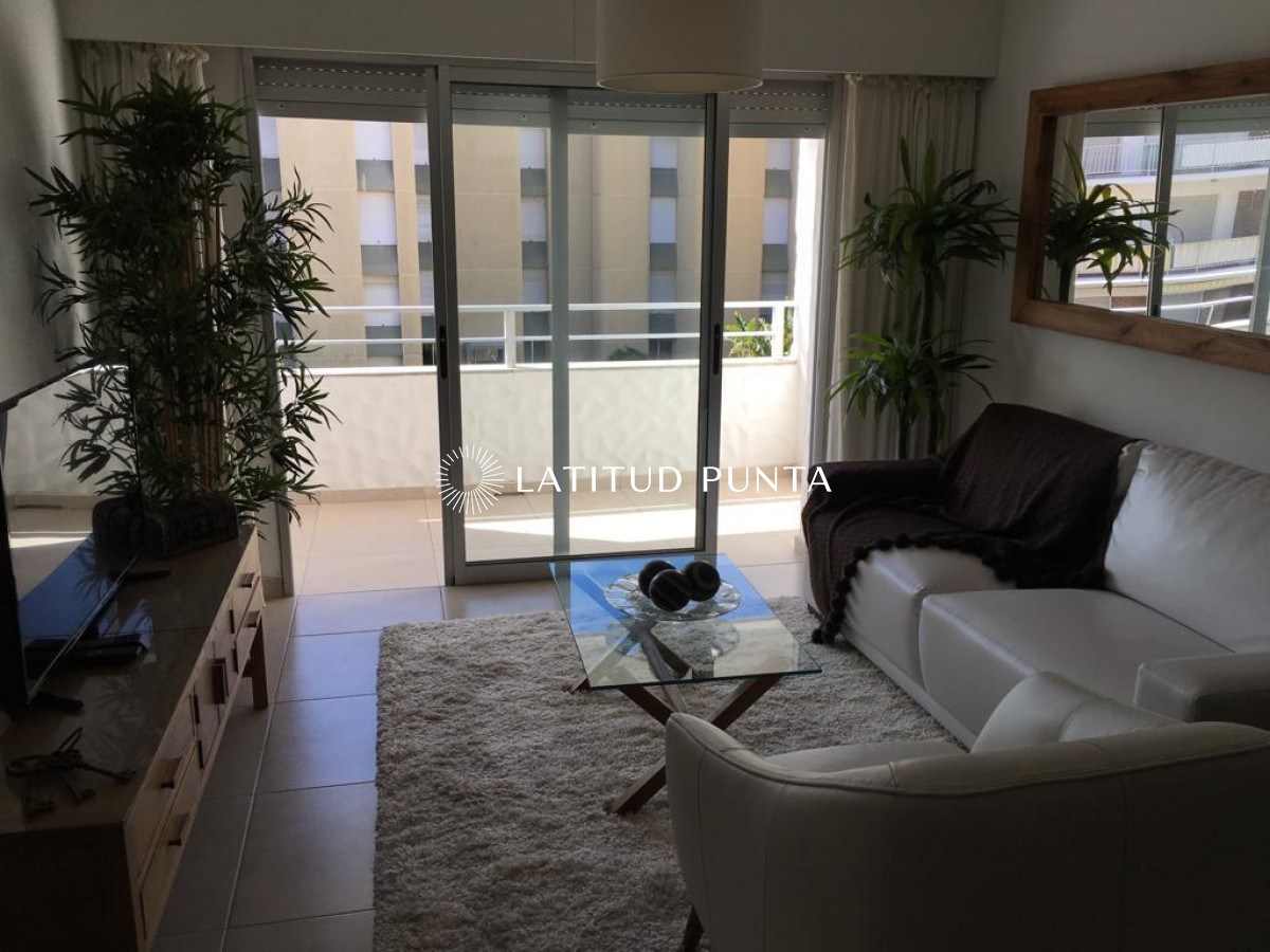 Península, apartamento de 2 dormitorios - LAT1633A